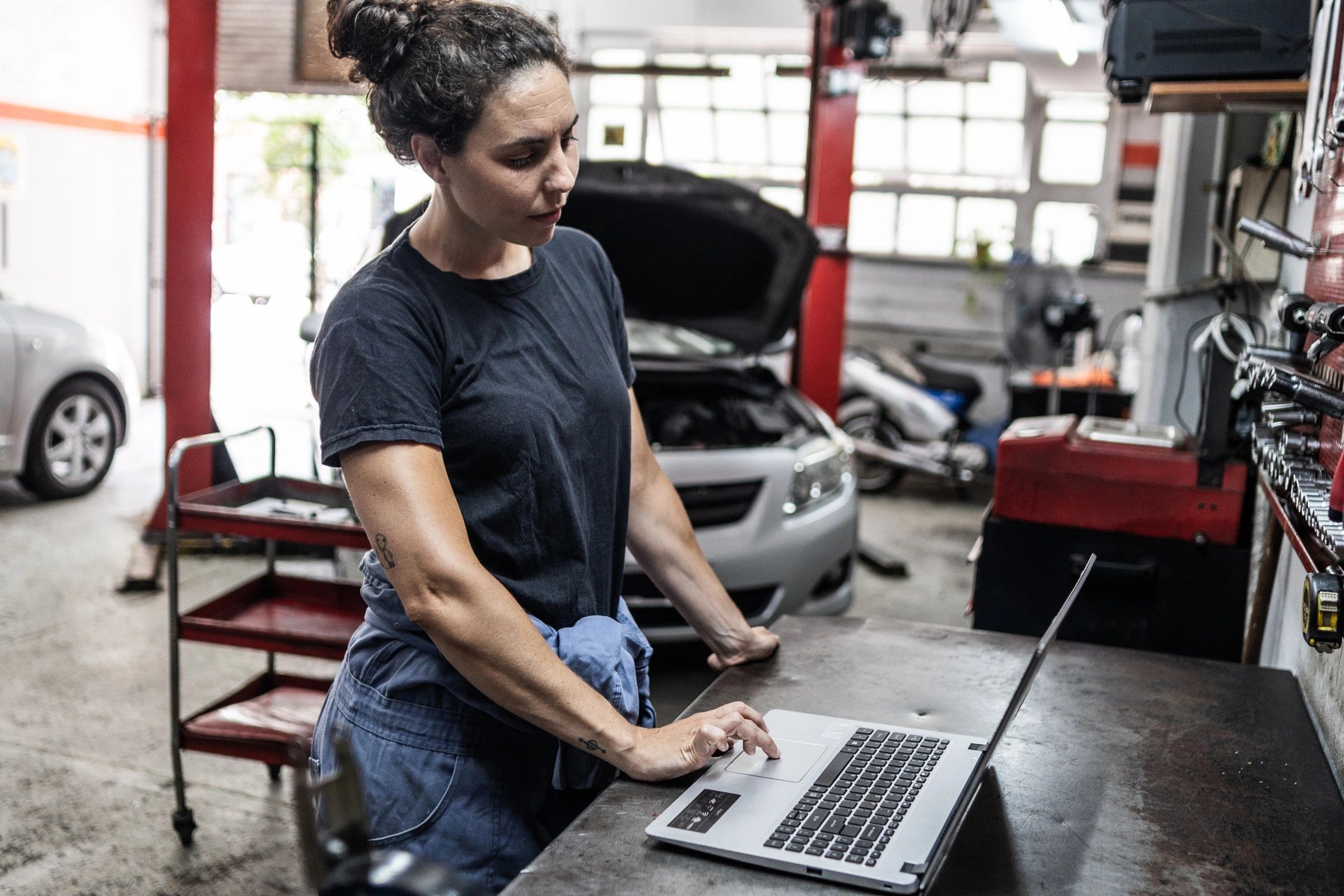Customer using a laptop